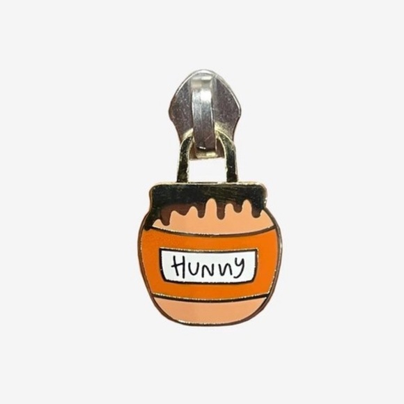 Harveys Disney Winnie the Pooh Eeyore Foldover Crossbody Bag – Brand New - Picture 8 of 9